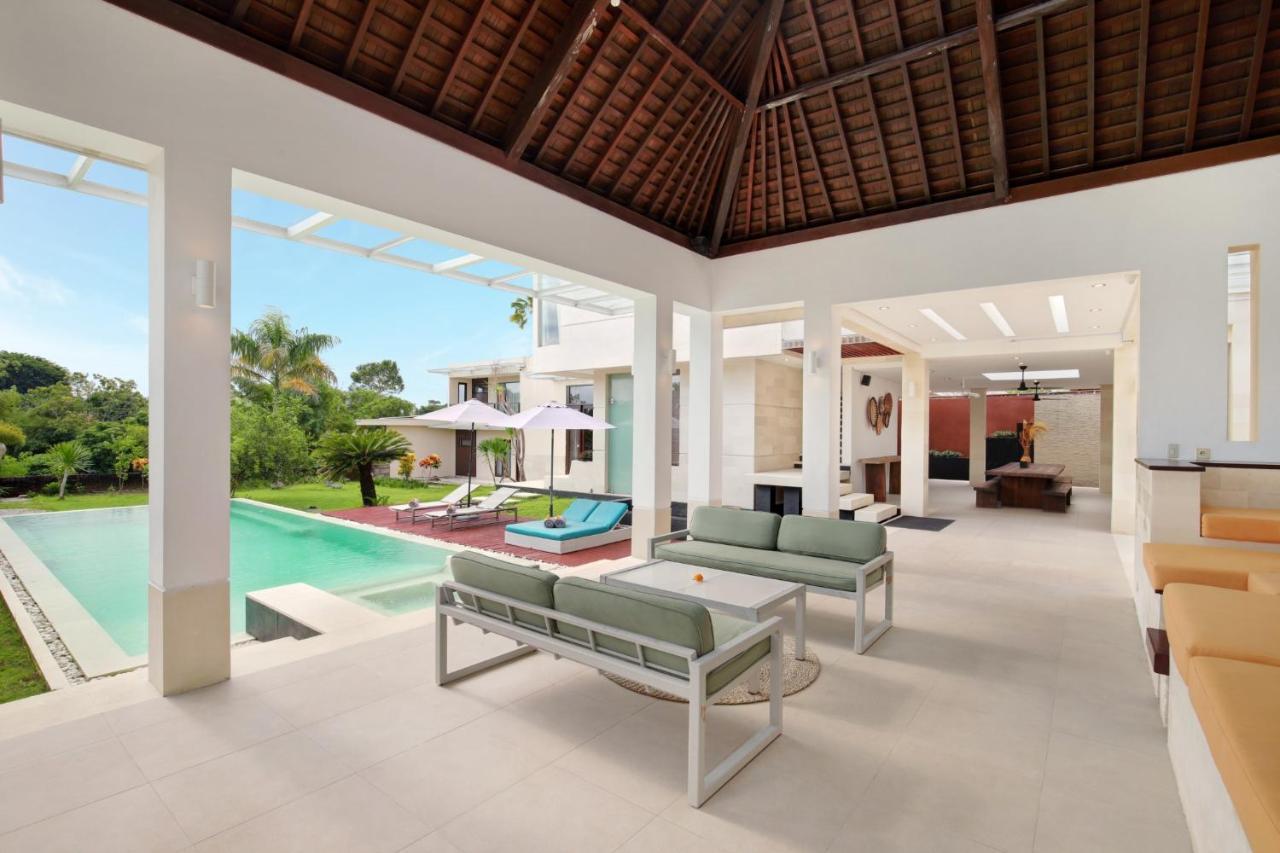 Nara Villa Canggu By Ini Vie Hospitality Buitenkant foto