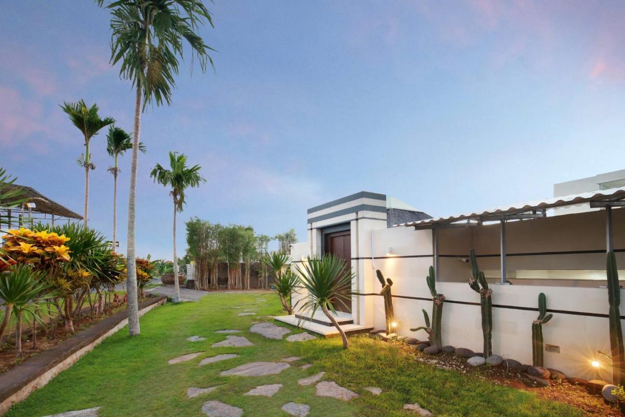 Nara Villa Canggu By Ini Vie Hospitality Buitenkant foto